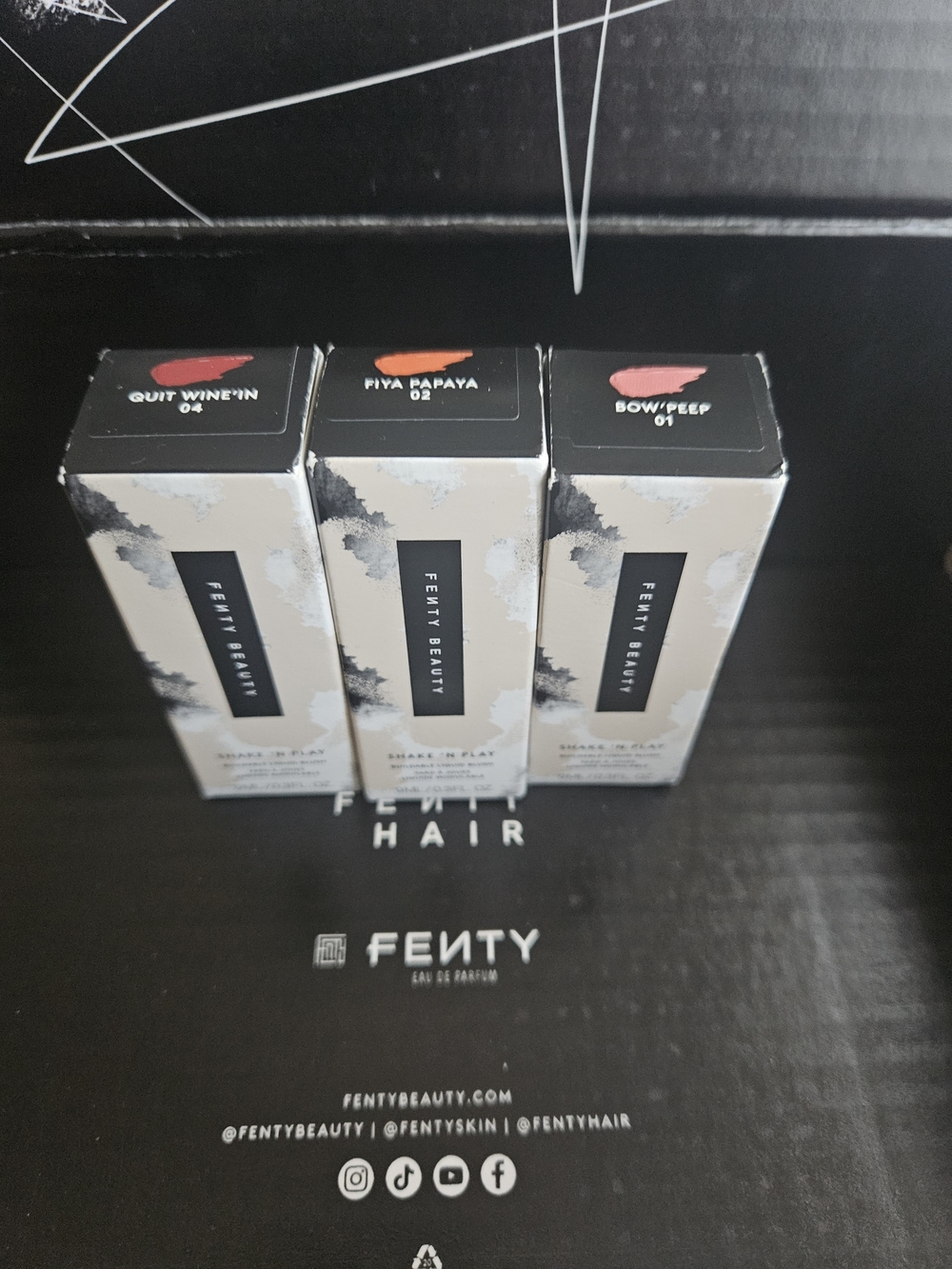 Fenty Beauty Shake N Play Women Blush- Choose 1